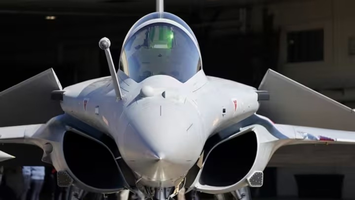 India Signs Deal with France